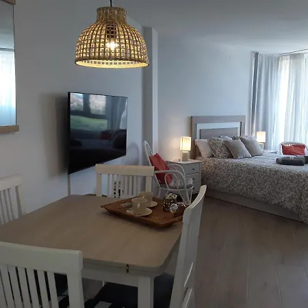 Algaida Calahonda, Pools, Garden And 150 M Apartment *