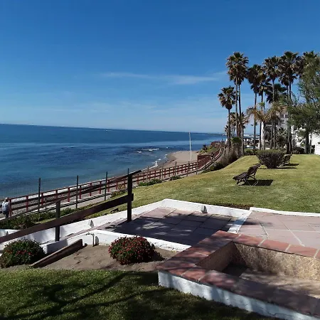 Apartment Algaida Calahonda, Pools, Garden And 150 M